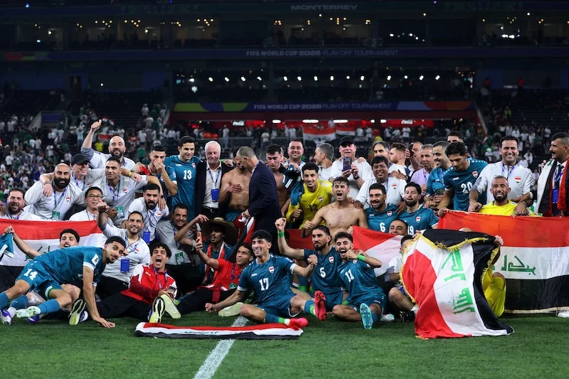 العراق يعود إلى المونديال بعد 40 عامًا بفوز مثير على بوليفيا