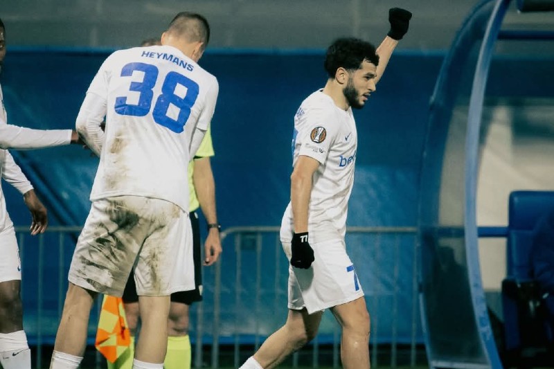 الواحدي يخطف الأنظار ويتواجد في تشكيلة الموسم في الدوري البلجيكي