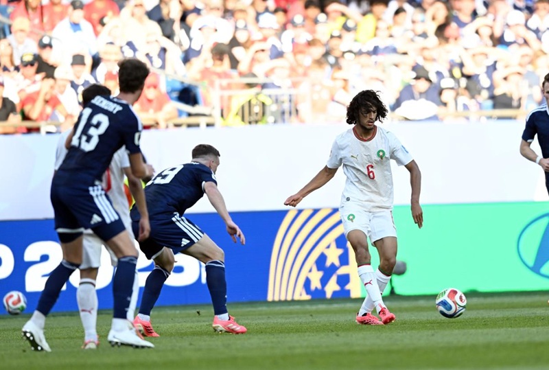 بوعدي: تمثيل المغرب شرف كبير والمشاعر تبقى خارج الملعب