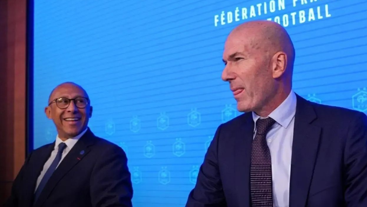 زيدان يبدأ حقبة جديدة على رأس منتخب فرنسا حتى مونديال 2030