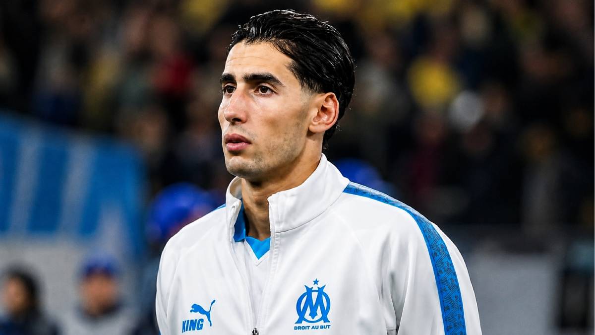 سانتي أونا: نايف أكرد يرفض الانتقال إلى نابولي