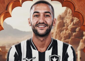 زياش: طموحي مع بوتافوغو هو المنافسة على الألقاب والتتويج بها