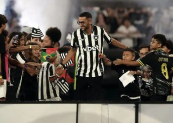 زياش يستحضر ذكريات مونديال 2022: "لا يمكن وصفها بالكلمات"