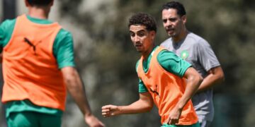 قبل السفر إلى طنجة.. المنتخب المغربي يواصل تحضيراته لمواجهة مالي