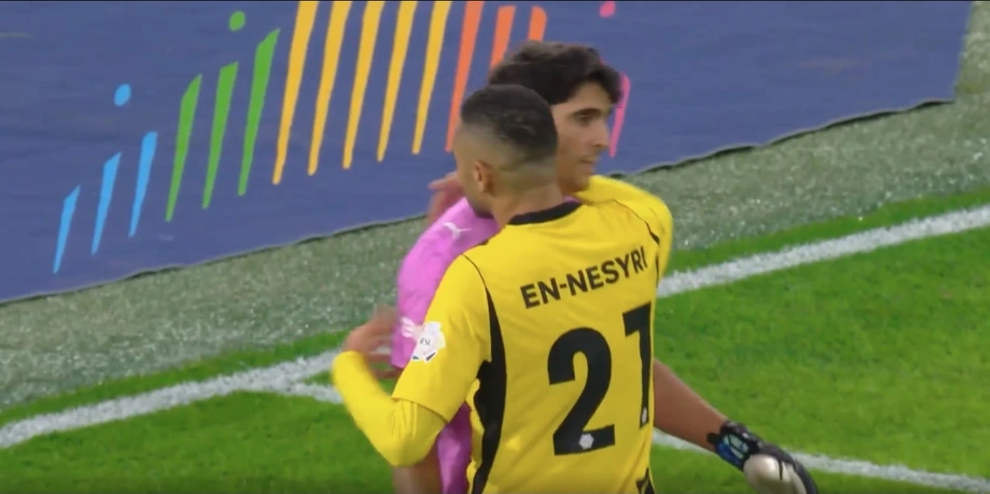 النصيري: “من الصعب علي الاحتفال أمام بونو لأنه أخي وأحبه كثيرا”